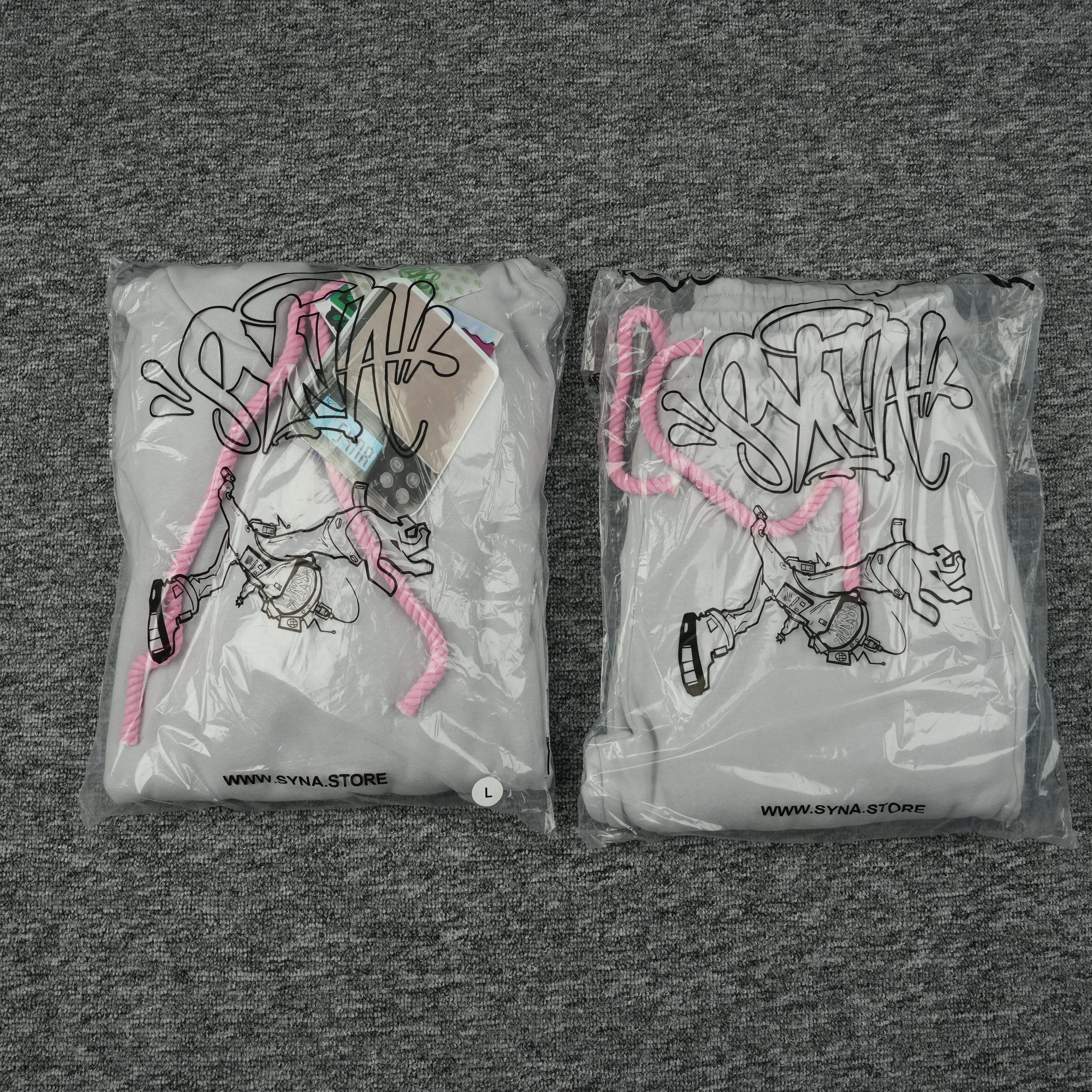 Synaworld Logo Tracksuit Gray